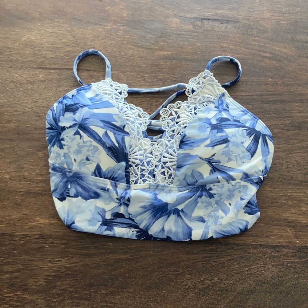 Hollister bikini top